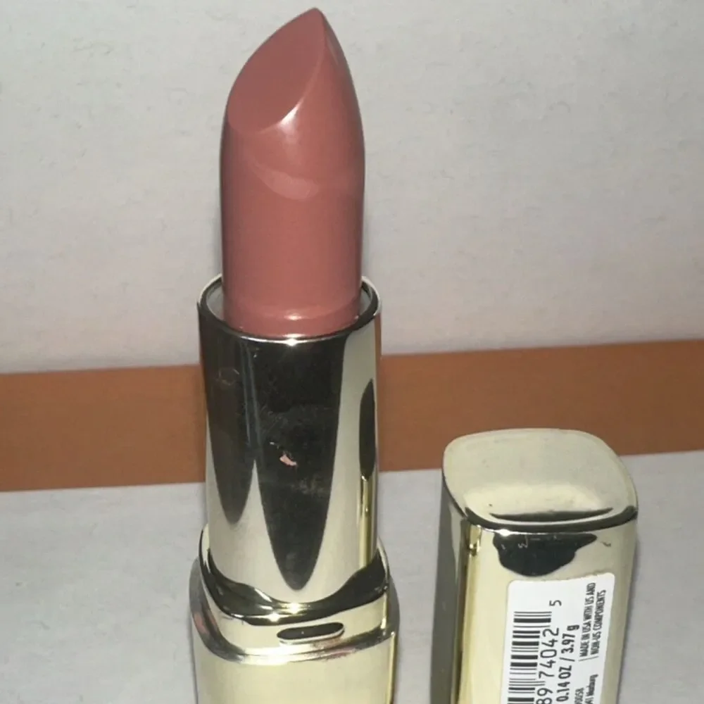 Milani lipstick rose